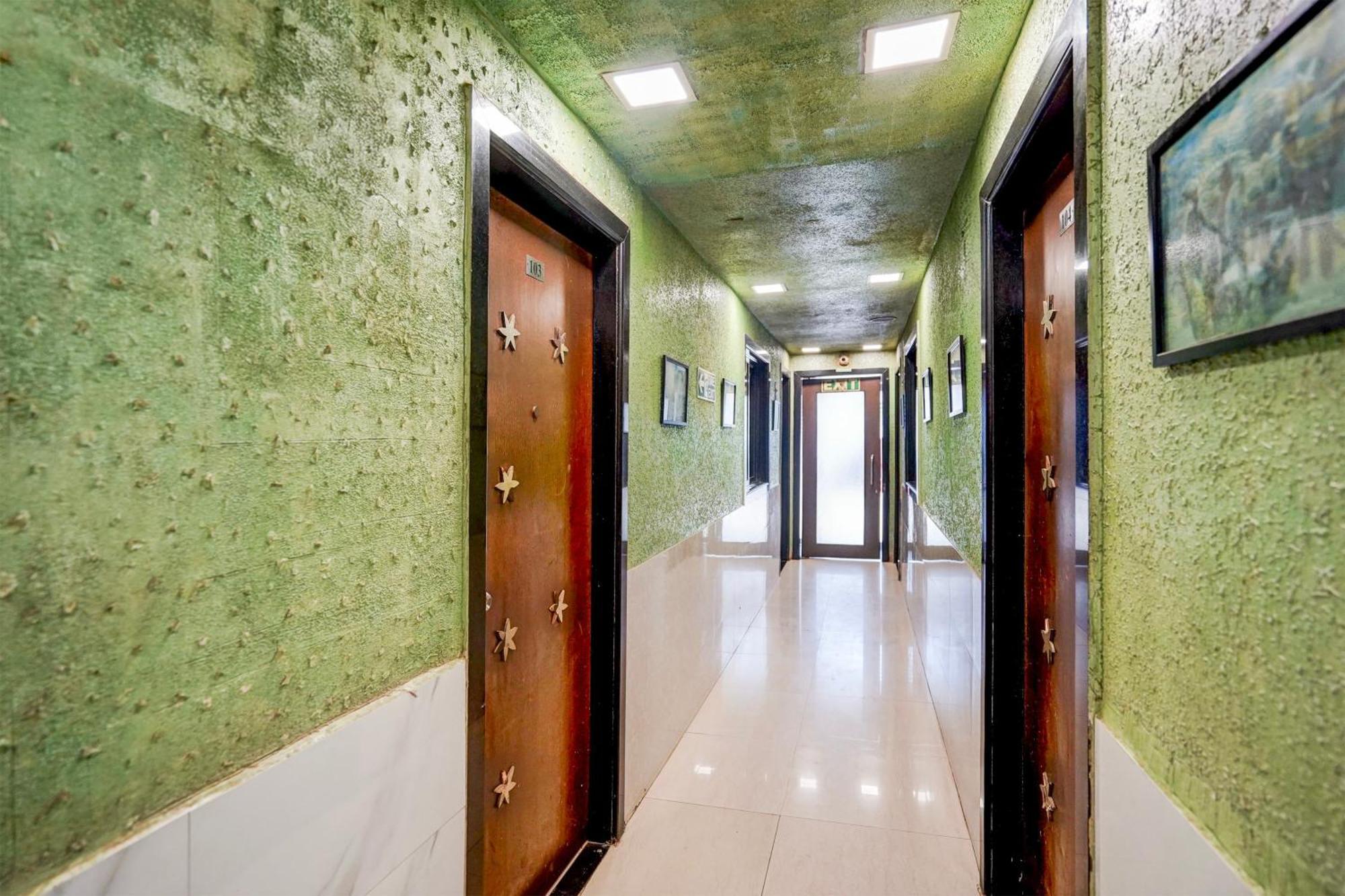 Hotel O The Om Sai Residency Βομβάη Εξωτερικό φωτογραφία